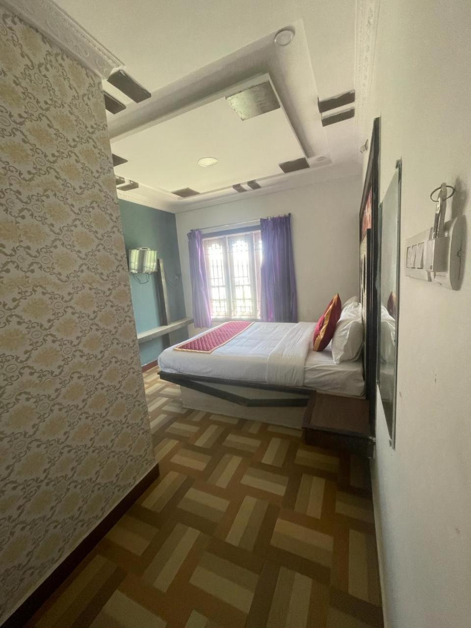 Hotel Ooty Vpr Residency Extérieur photo
