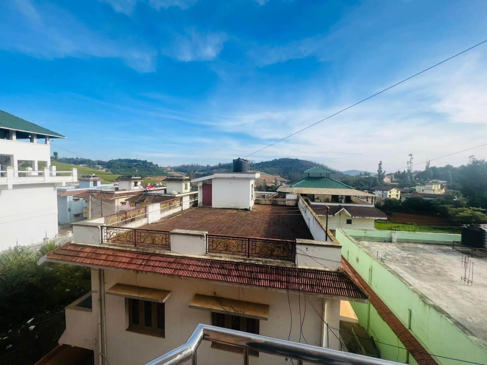 Hotel Ooty Vpr Residency Extérieur photo
